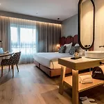 Mercure Centro 4*