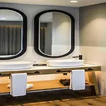 Mercure Centro 4*
