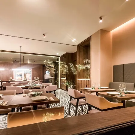 Mercure Centro ホテル ルーゴ