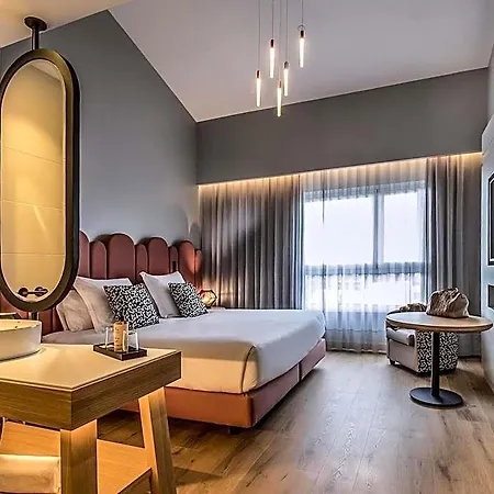 Mercure Centro 4*