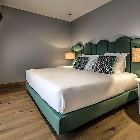 Mercure Centro 4*