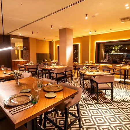 Mercure Centro ホテル ルーゴ