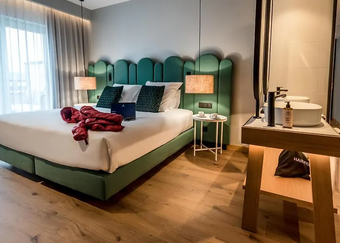 Mercure Centro 4*