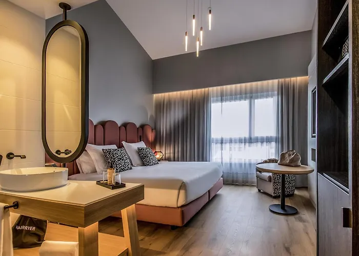 Mercure Centro 4*
